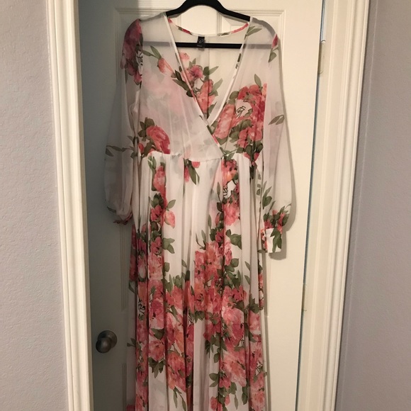 Long Sleeve Floral Maxi Dress 